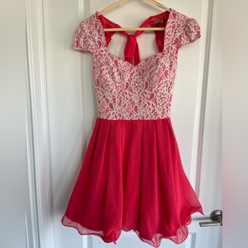 Chi Chi London Cap Sleeve Tie Back Dress